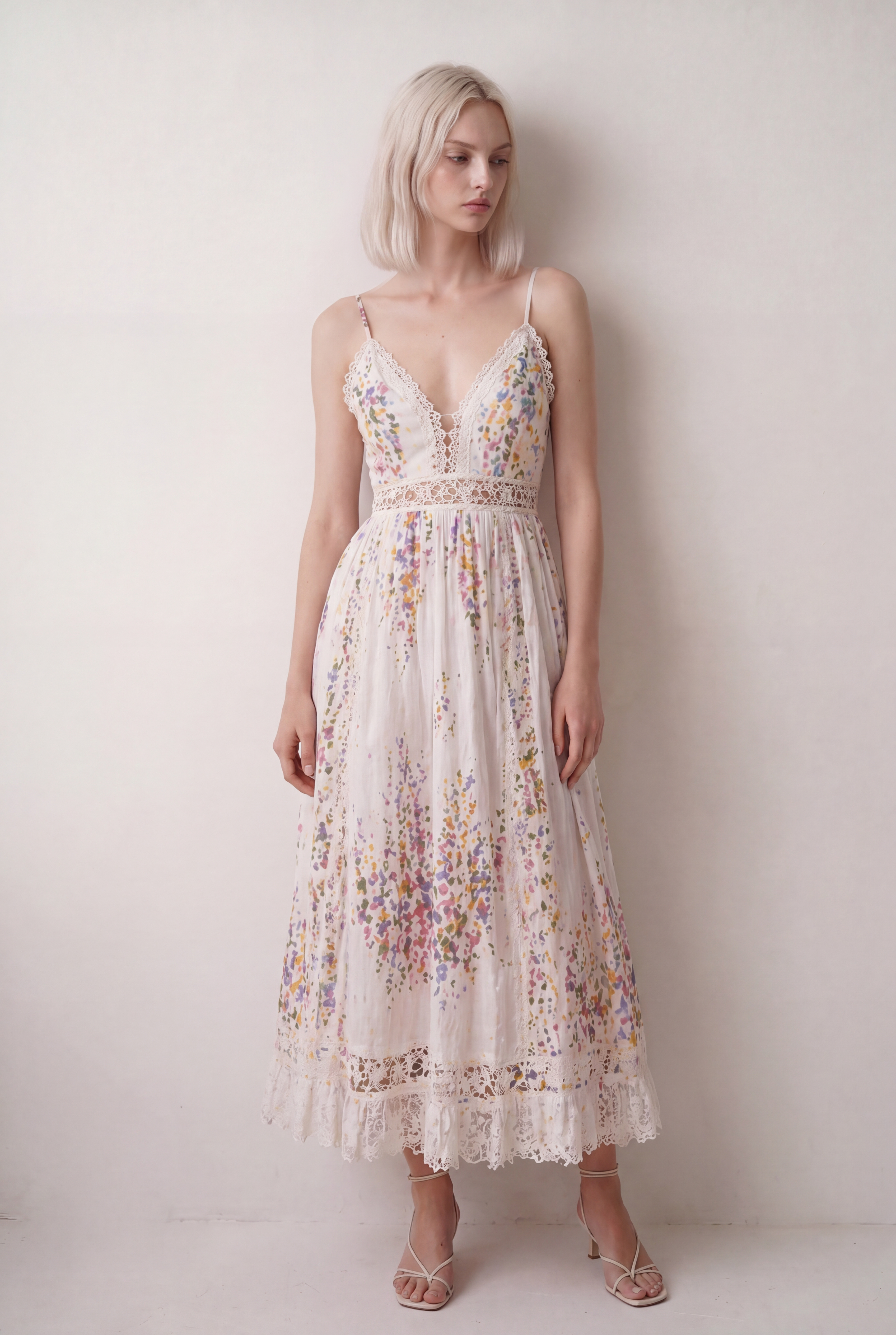 Valley — White / Multicolor Floral — front