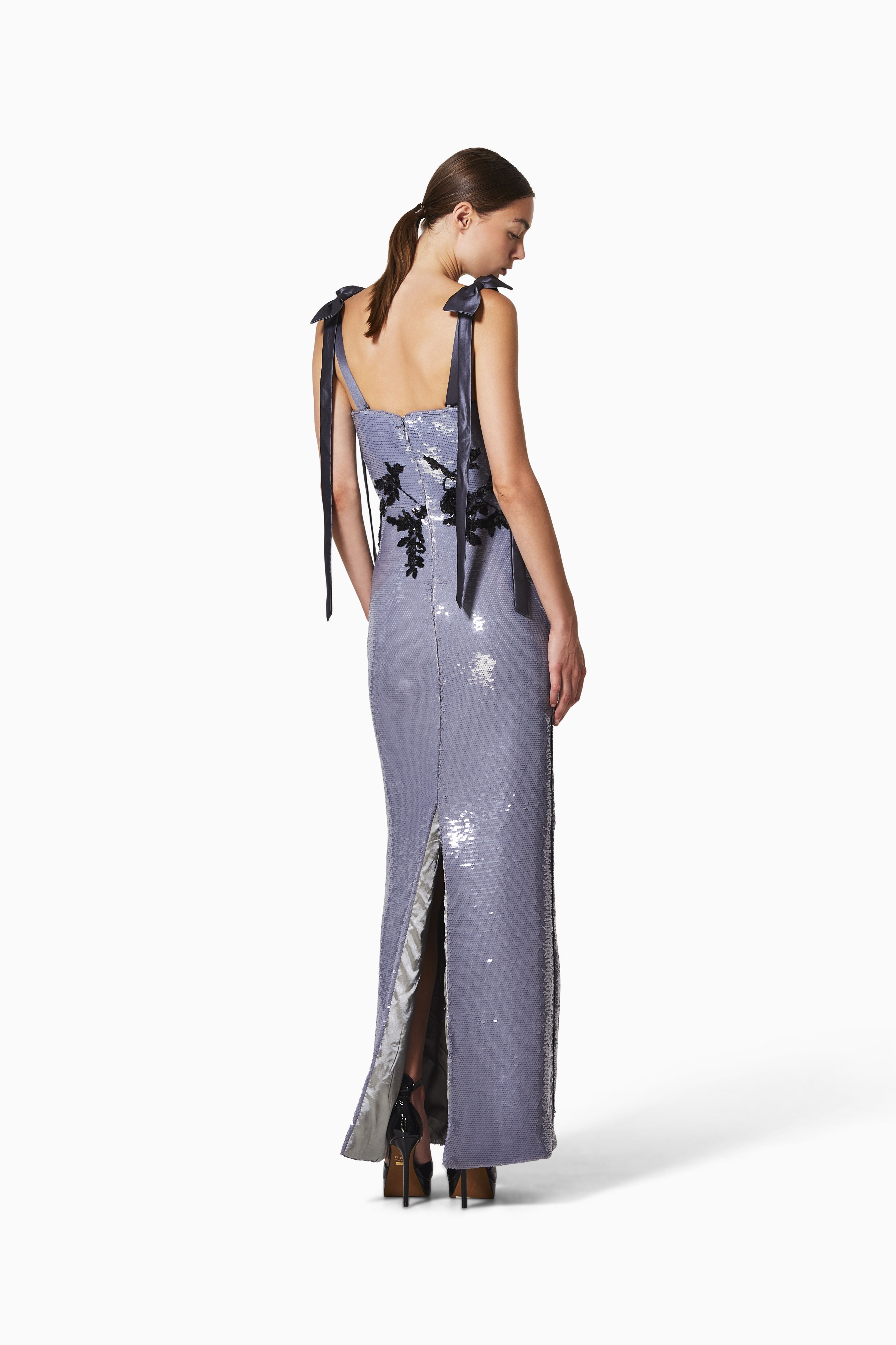 MANON GREY